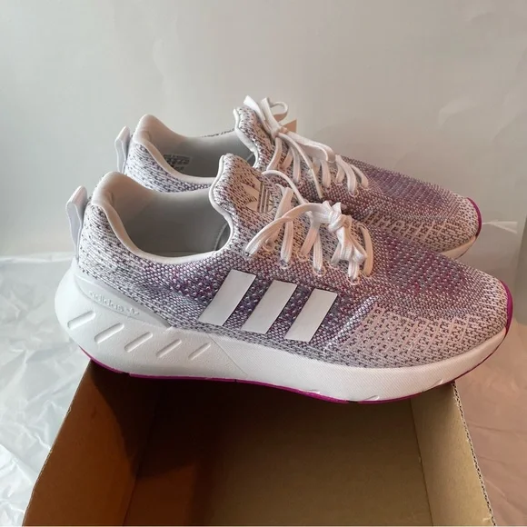 Adidas Originals Swift Run 22 Shoes - Picture 12 of 14